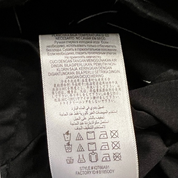 Bcbgmaxazria Black & White Stripe Zip Front Fit & Flare Sundress - Picture 4 of 8